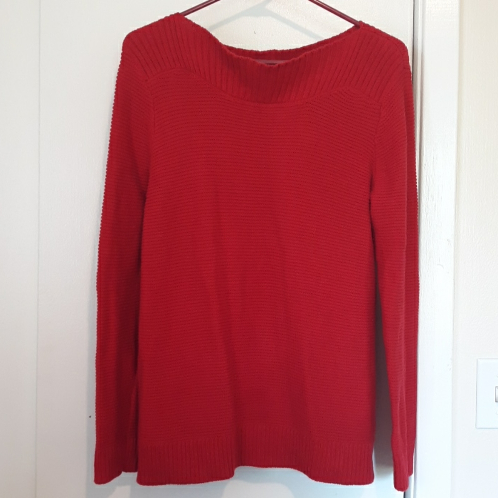 ⭐ 3/$10 ⭐ Red Sweater